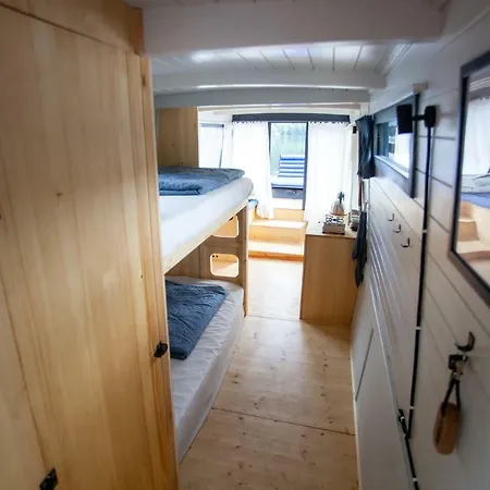 Houseboat Mali Σπίτι διακοπών Slapy (Prague-West)